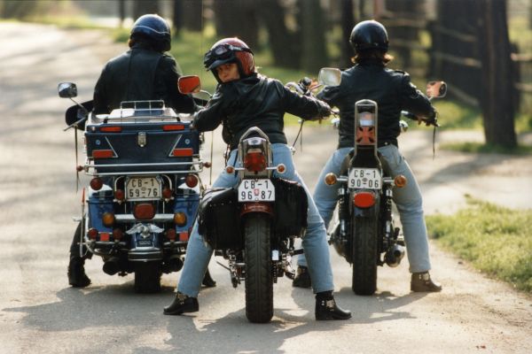 Silné motocykly bude zřejmě možné řídit až od 24 let (ilustrační foto). Silné motocykly bude zřejmě možné řídit až od 24 let (ilustrační foto).