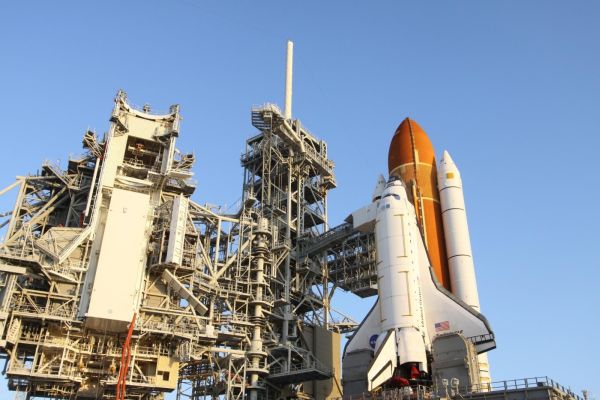 Start raketoplánu Endeavour byl odložen. 