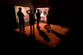 Jednorázové hudební těleso Impro BLL přehlídku doprovodí.