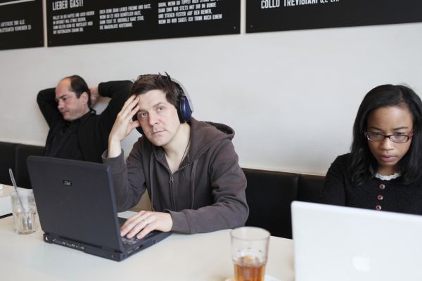 Z berlínské inscenace Jiřího Adámka Changemakers.