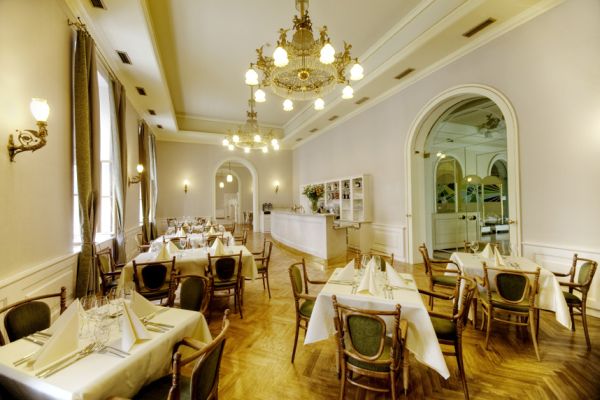 Restaurant Hansen sází na atmosféru Vídně přelomu století.
