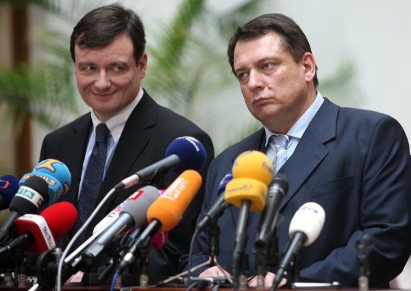 David Rath a Jiří Paroubek. Dva muži, které již Bohuslav Sobotka oslovil. Budou nakonec ve stínové vládě? David Rath a Jiří Paroubek. Dva muži, které již Bohuslav Sobotka oslovil. Budou nakonec ve stínové vládě?
