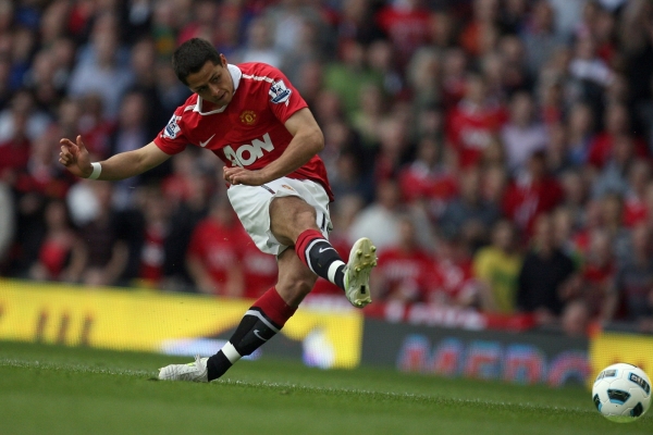 Javier Hernandez nasměroval United k důležitému vítězství. Javier Hernandez nasměroval United k důležitému vítězství.