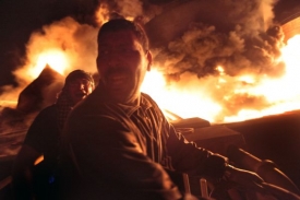 Libyjské vládní síly bombardovaly přístav Misuráta.
