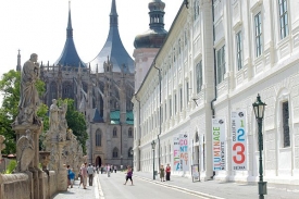 GASK v blízkosti katedrály sv. Barbory.
