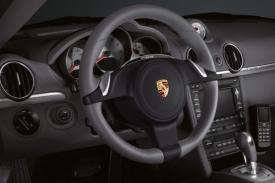 Interiér kupé Cayman S.