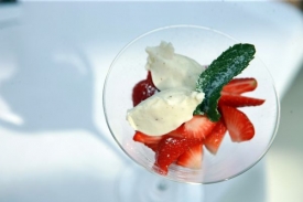 Jahody s mascarpone.