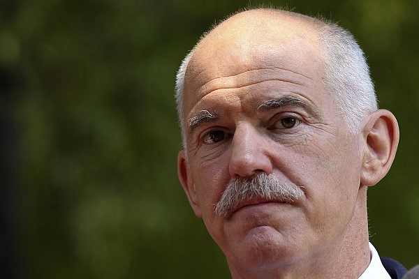 Řecký premiér Papandreu. Řecký premiér Papandreu.