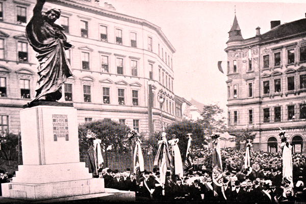 Havlíčkův pomník na Žižkově, slavnostní odhalení dne 16. května 1911.