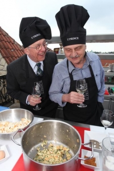 Petr Kostka a Pavel Soukup (vpravo).