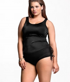 Tara Lynnová v kampani pro H&M.