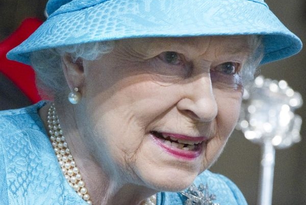 Britská královna Alžběta II. zavítala jako panovnice poprvé do Irska.