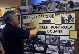 Z Muzea železné opony.