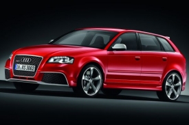 Nejlepší motor o objemu 2,5 litru má Audi RS 3 Sportback.