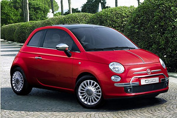 Fiat 500 se může chlubit nejlepším motorem roku. Fiat 500 se může chlubit nejlepším motorem roku.