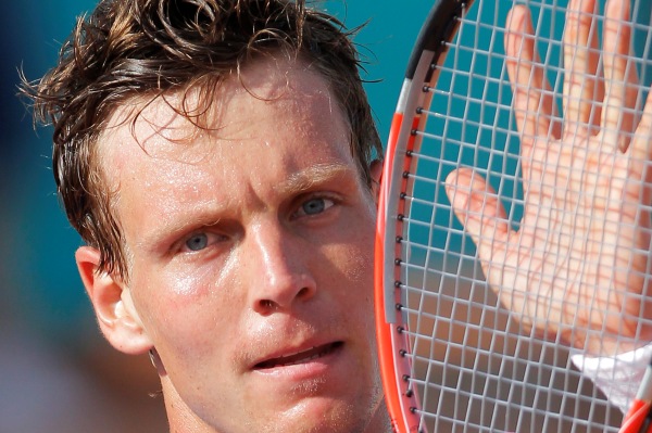 Tomáš Berdych postoupil na turnaji v Nice do semifinále.