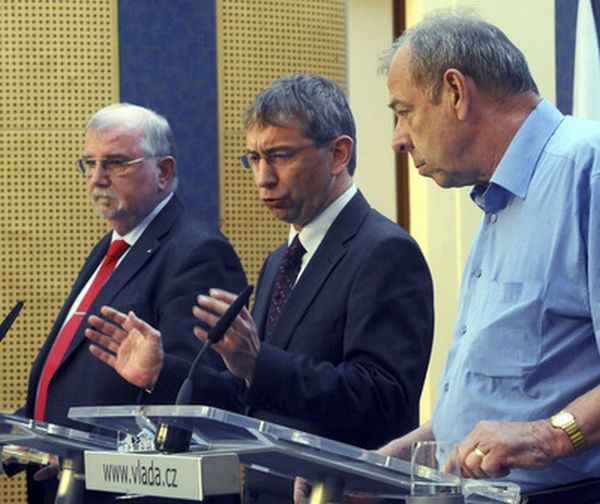 Zástupci firem na jednání tripartity odmítli důchodovou reformu.