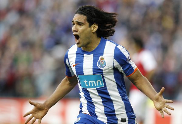 Falcao. Falcao.
