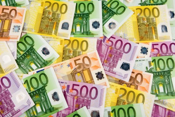 Mezinárodní měnový fond schválil úvěr 26 miliard eur pro Portugalsko (ilustrační foto). Mezinárodní měnový fond schválil úvěr 26 miliard eur pro Portugalsko (ilustrační foto).