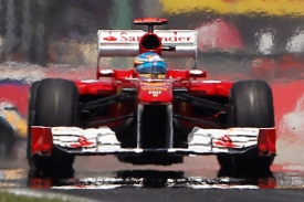 Fernando Alonso v závěru neskutečně ztratil.