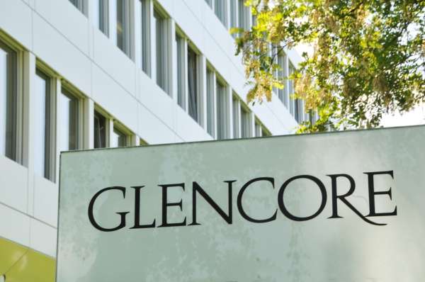 Obchodník s komoditami Glencore je největším IPO na londýnské burze.