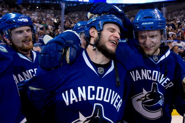 Hokejisté Vancouveru si zahrají o Stanley Cup.