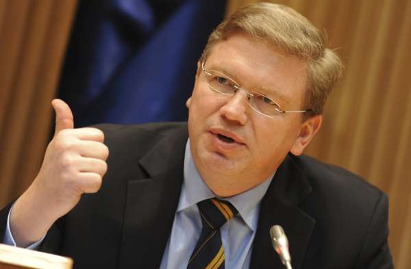 Český eurokomisař Fule o nové sousedské politice EU. Český eurokomisař Fule o nové sousedské politice EU.