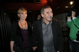 Pavel Zedníček s Hanou Kousalovou.
