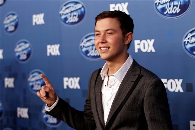 Nový Idol: Scotty McCreery.