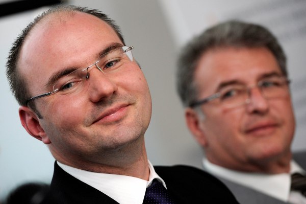 Investiční ředitel společnosti Natland Group Josef Vojta (vlevo) a generální ředitel Slavie Miroslav Platil.