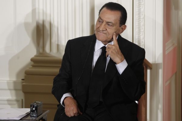 Bývalý egyptský prezident Mubarak čeká na soudní proces. Bývalý egyptský prezident Mubarak čeká na soudní proces.