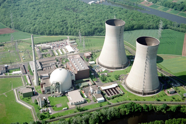 Jaderná elektrárna v bavorském Grafenrheinfeldu.