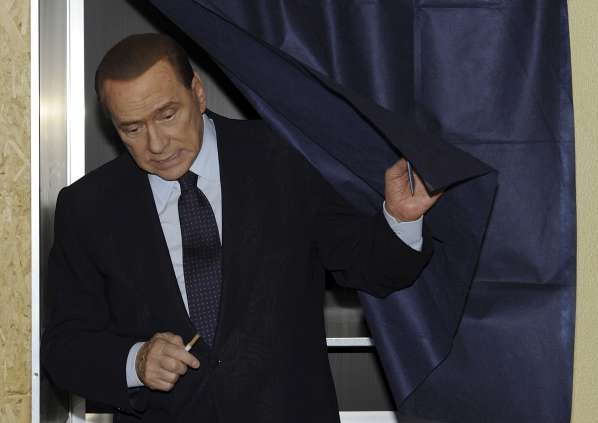Berlusconi volí ve "svém" Miláně.