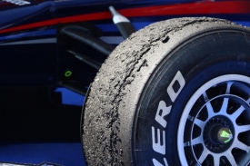 Pneumatika Pirelli na monopostu Red Bull, ilustrační foto.