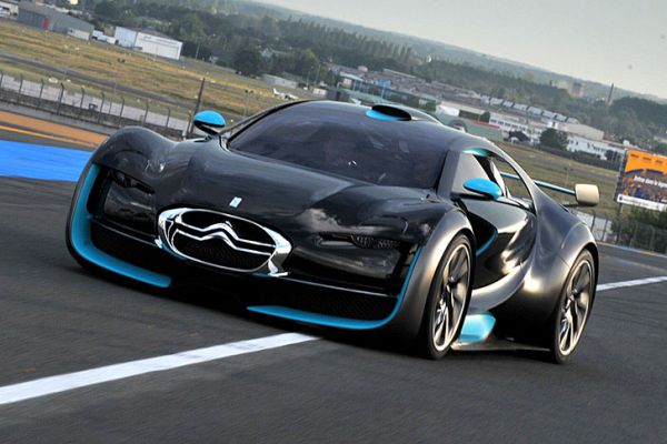 Koncept elektrického závodního vozu Citroën Survolt.