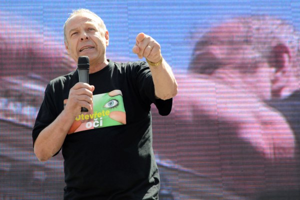 Odboráři předali Nečasovi návrhy k reformám.