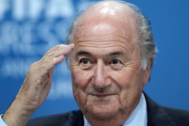 Sepp Blatter na volebním kongresu FIFA v Curychu.