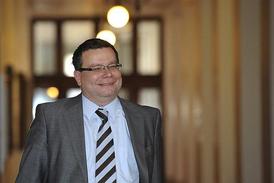 Místopředseda ODS a ministr obrany Alexandr Vondra.