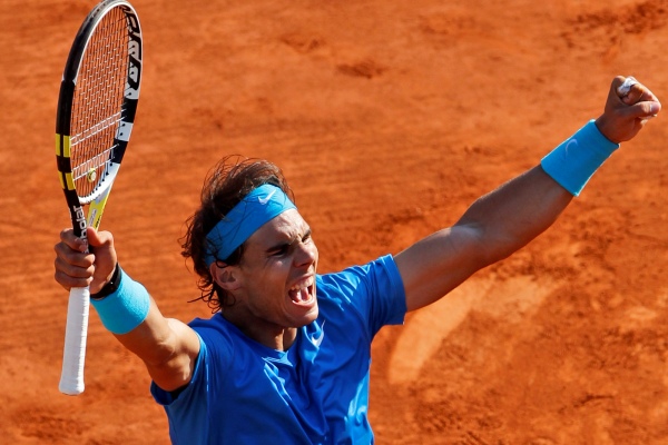 Rafael Nadal porazil ve finále Rogera Federera.
