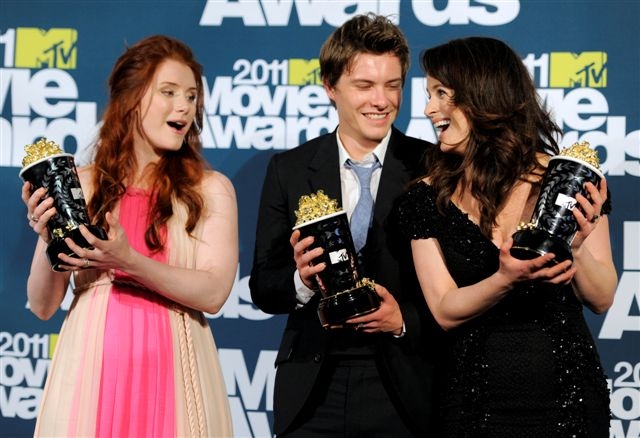 Upíří vítězství: Bryce Dallas Howard, Xavier Samuel a Elizabeth Reaser. 
