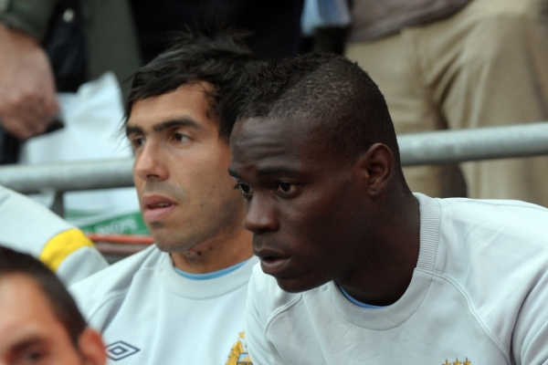 Mario Balotelli (vpravo).