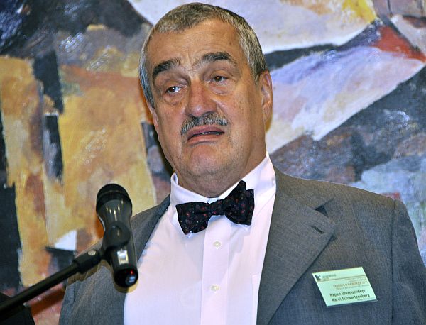 Ministr zahraničních věcí Karel Schwarzenberg.