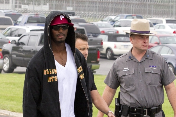 Plaxico Burress po propuštění z vězení. Plaxico Burress po propuštění z vězení.