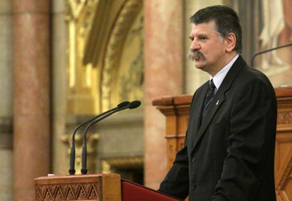 László Kövér dráždí slovenské sousedy. 
