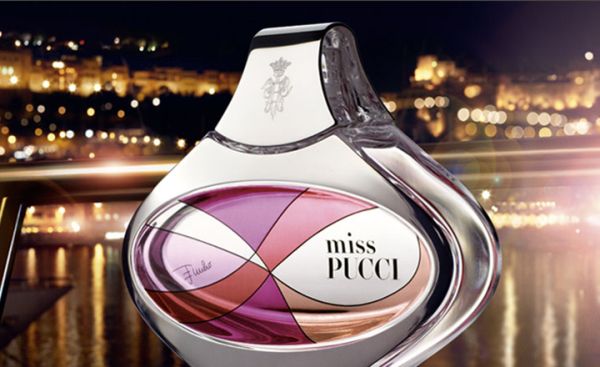 Vůně Miss Pucci.