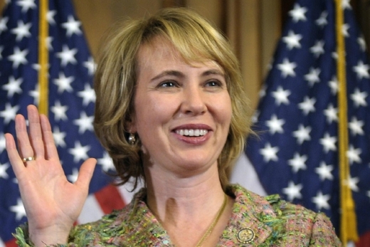 Gabrielle Giffordsová před tím, než byla postřelena.