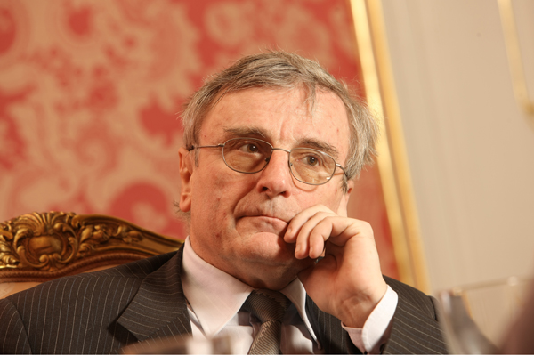 Jaroslav Dušek.