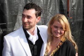 Iveta Bartošová se svým Domenicem.