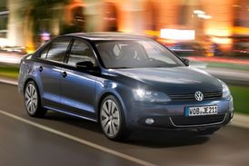 Společně se škodovkami se v Rusku bude montovat i VW Jetta.