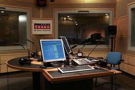 Kromě Radiožurnálu bude o stávce informovat i stanice Rádio Česko.